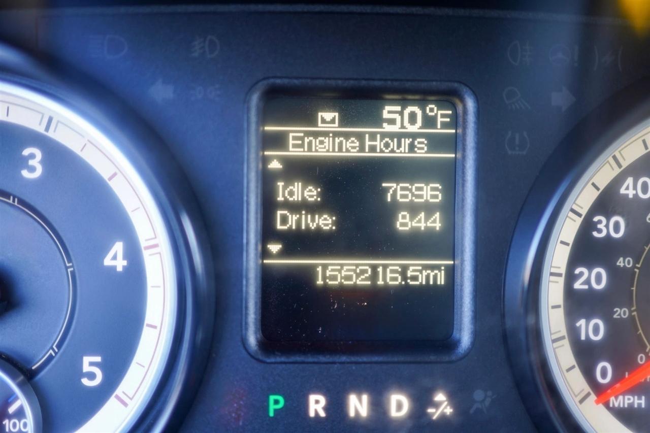 RAM 5500 Crew Cab SWB 4WD DRW 2017