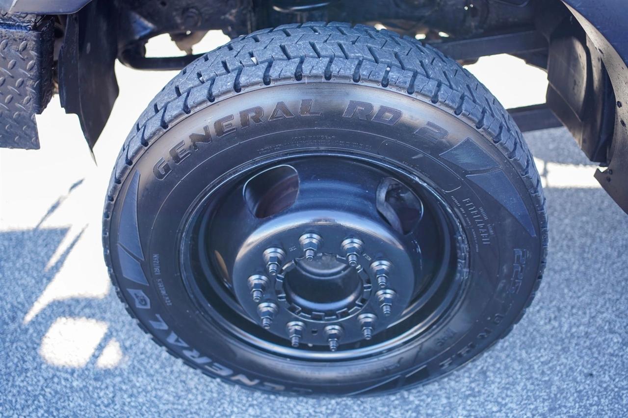 RAM 5500 Crew Cab SWB 4WD DRW 2017