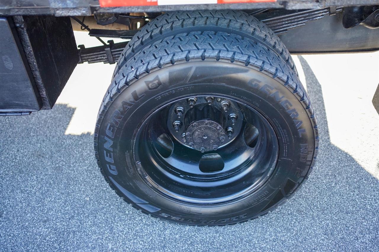 RAM 5500 Crew Cab SWB 4WD DRW 2017