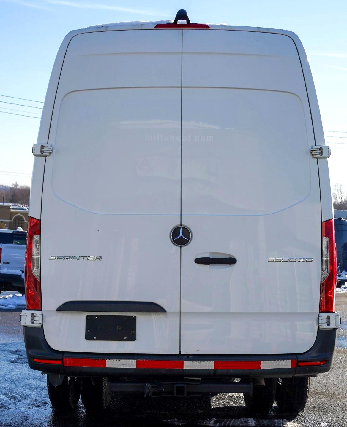 Mercedes-Benz Sprinter 3500 High Roof 170-in. WB 2019