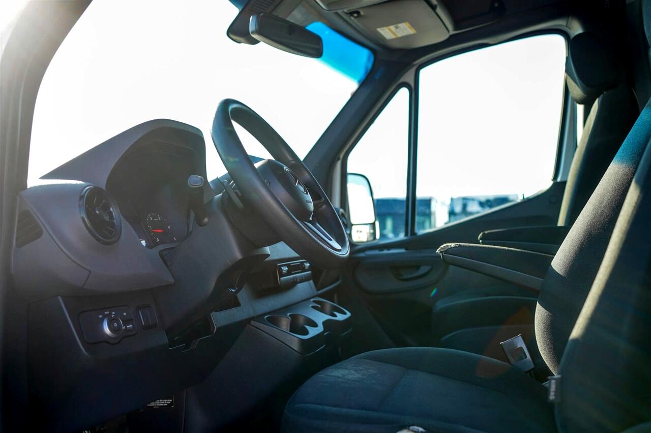 Mercedes-Benz Sprinter 3500 High Roof 170-in. WB 2019