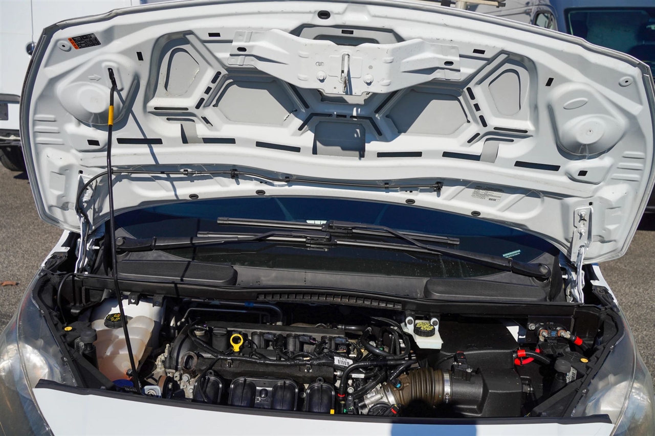 Ford Transit Connect Cargo Van XL LWB w/Rear Liftgate 2017