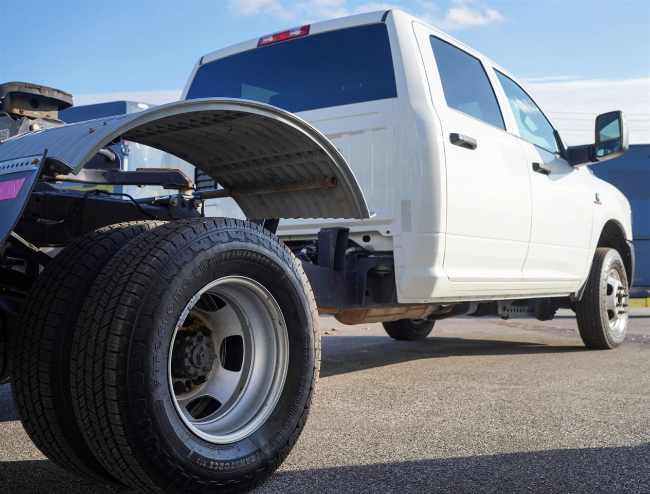 RAM 3500 Tradesman Crew Cab 4WD DRW 2024