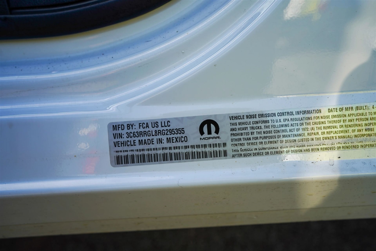 RAM 3500 Tradesman Crew Cab 4WD DRW 2024