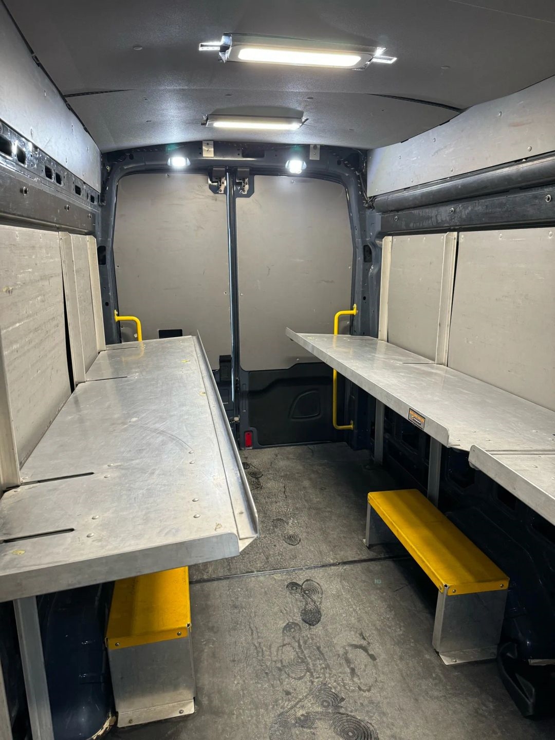 Ford Transit 250 Van High Roof w/Sliding Pass. 148-in. WB EL 2019