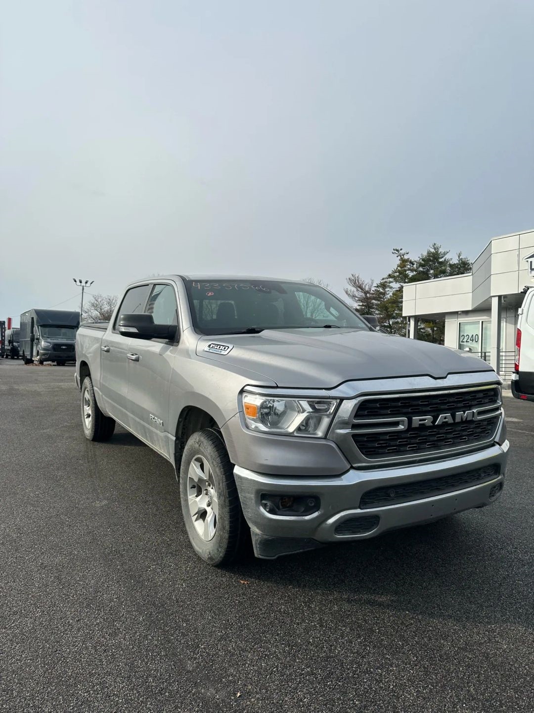 RAM 1500 Big Horn Crew Cab SWB 4WD 2022