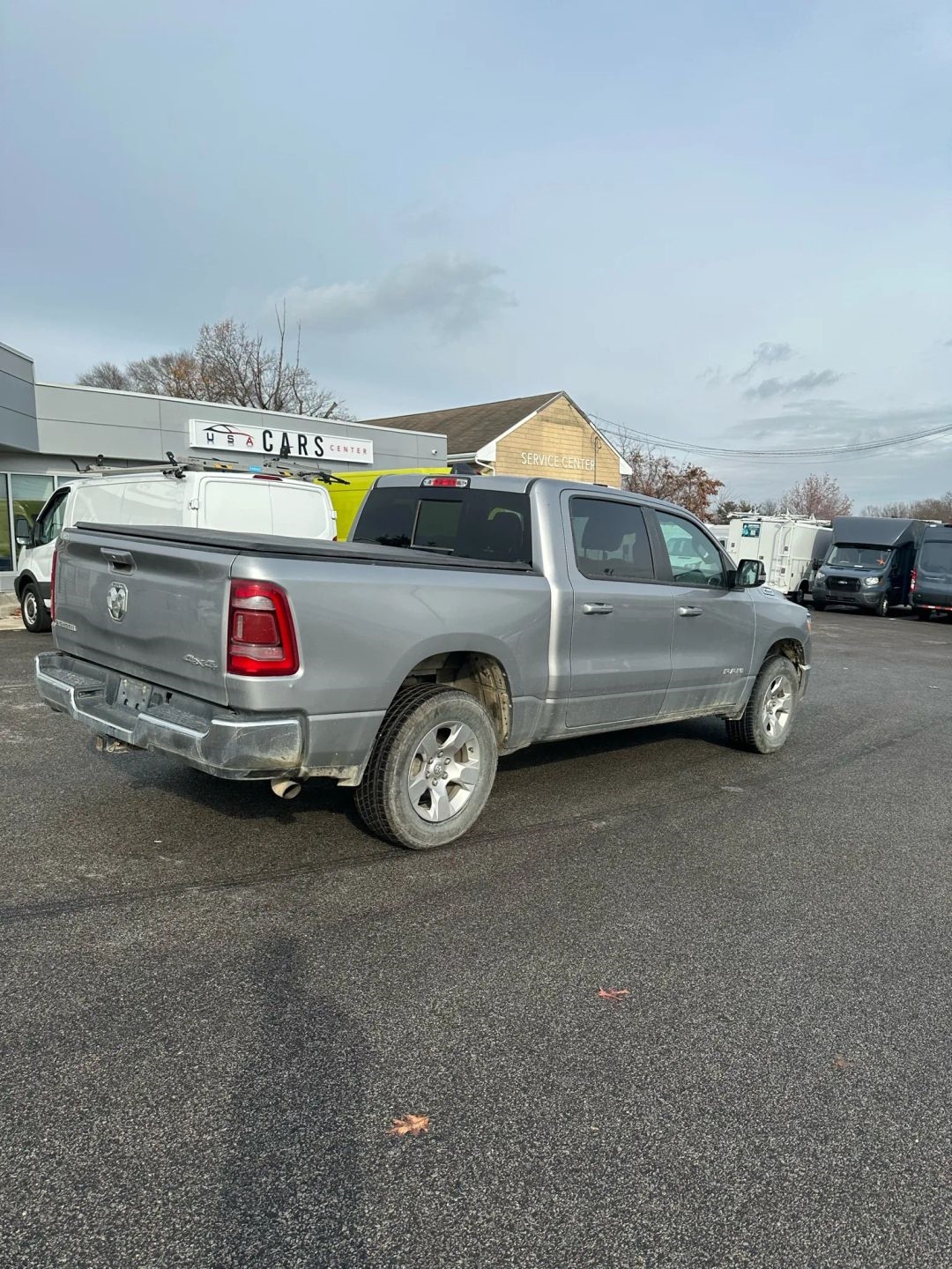 RAM 1500 Big Horn Crew Cab SWB 4WD 2022