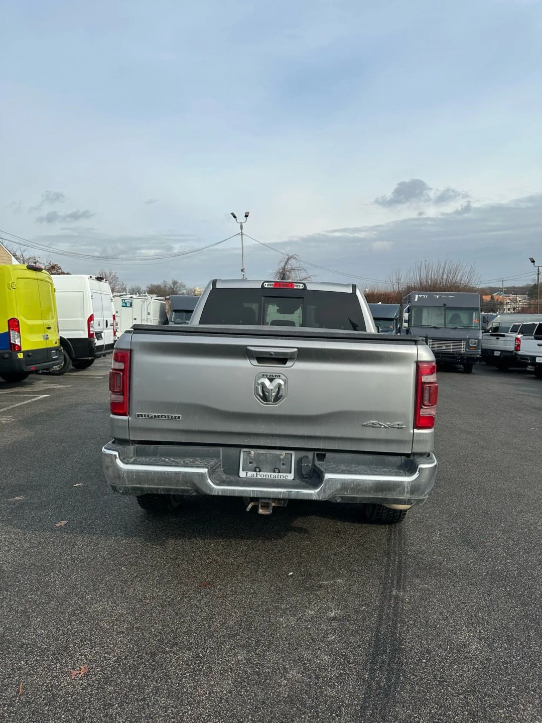 RAM 1500 Big Horn Crew Cab SWB 4WD 2022