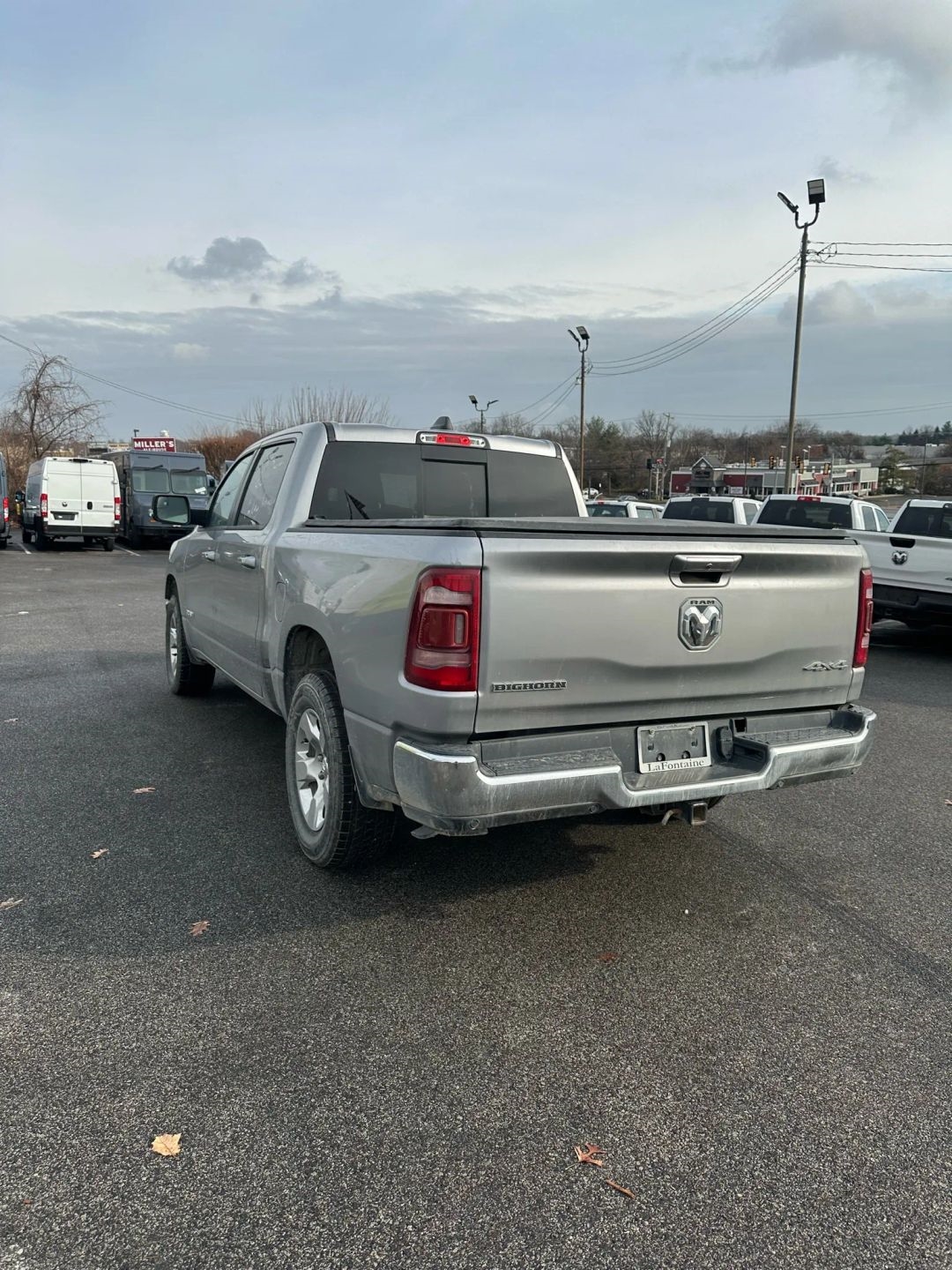 RAM 1500 Big Horn Crew Cab SWB 4WD 2022