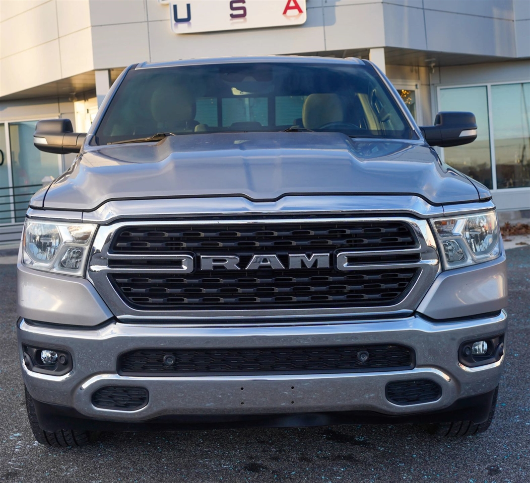 RAM 1500 Big Horn Crew Cab SWB 4WD 2022