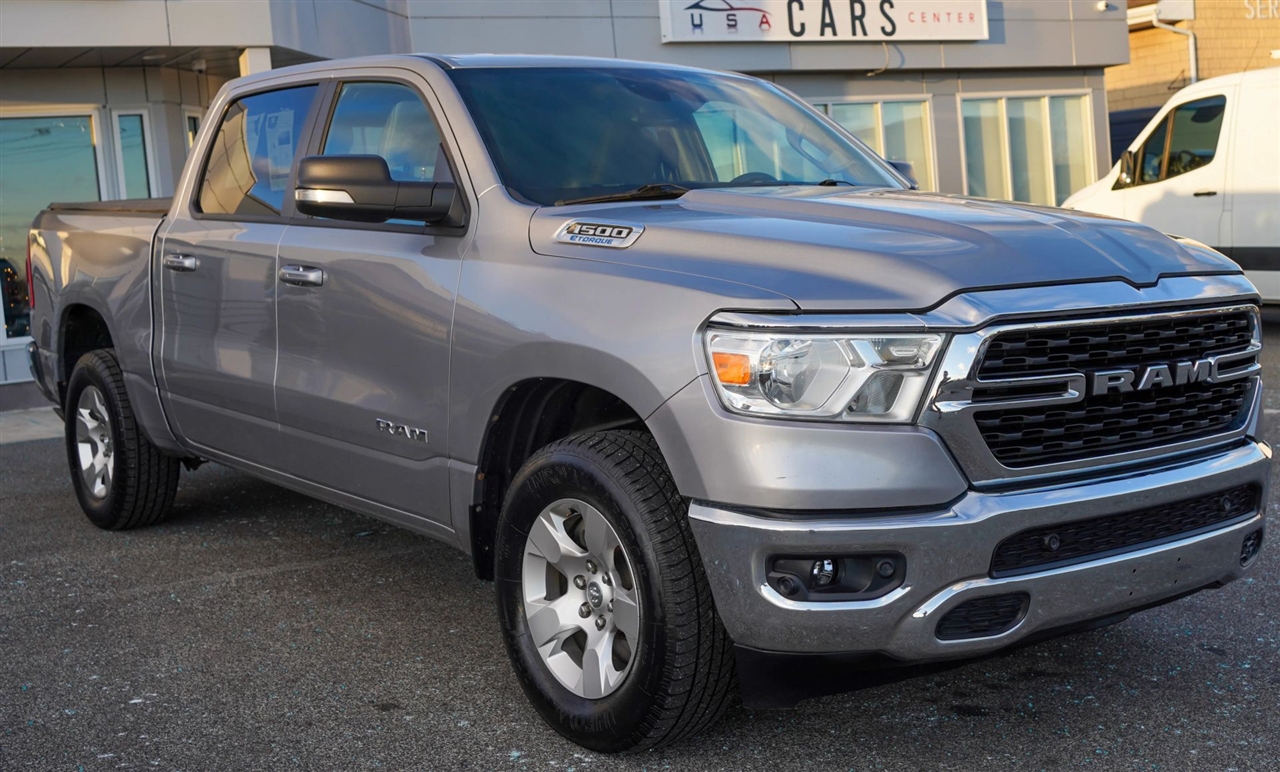 RAM 1500 Big Horn Crew Cab SWB 4WD 2022