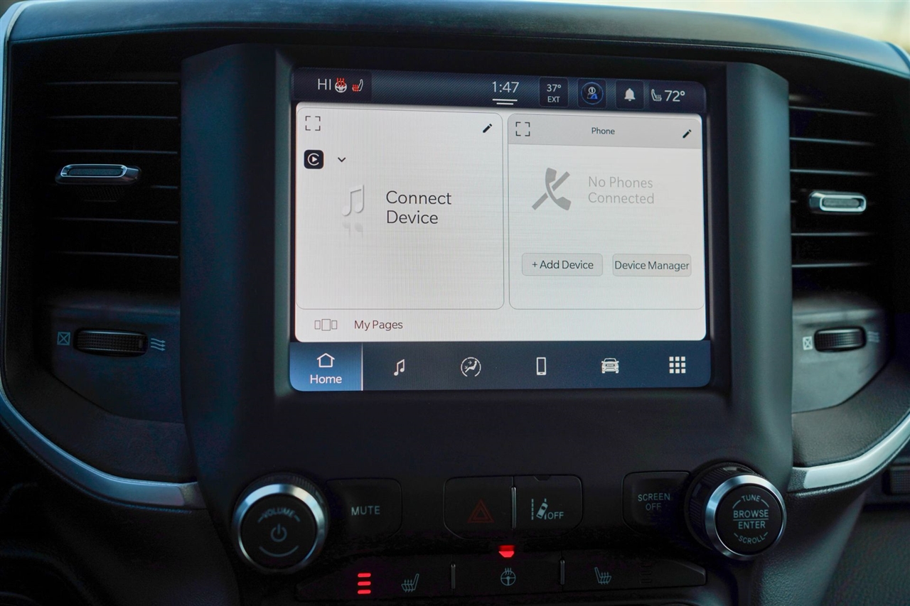 RAM 1500 Big Horn Crew Cab SWB 4WD 2022