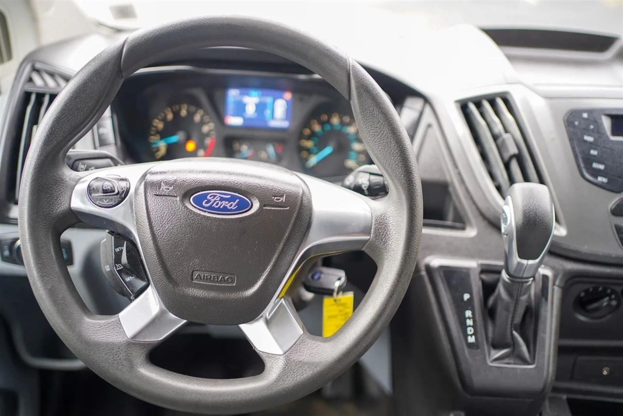 Ford Transit 350 Van HD High Roof w/Pass. Slide 148-in. WB EL 2017