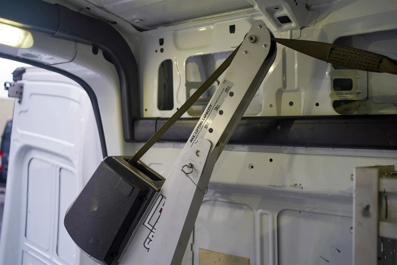 Ford Transit 350 Van HD High Roof w/Pass. Slide 148-in. WB EL 2017