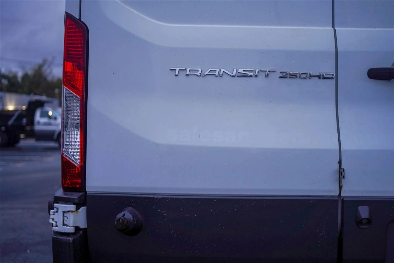 Ford Transit 350 Van HD High Roof w/Pass. Slide 148-in. WB EL 2017