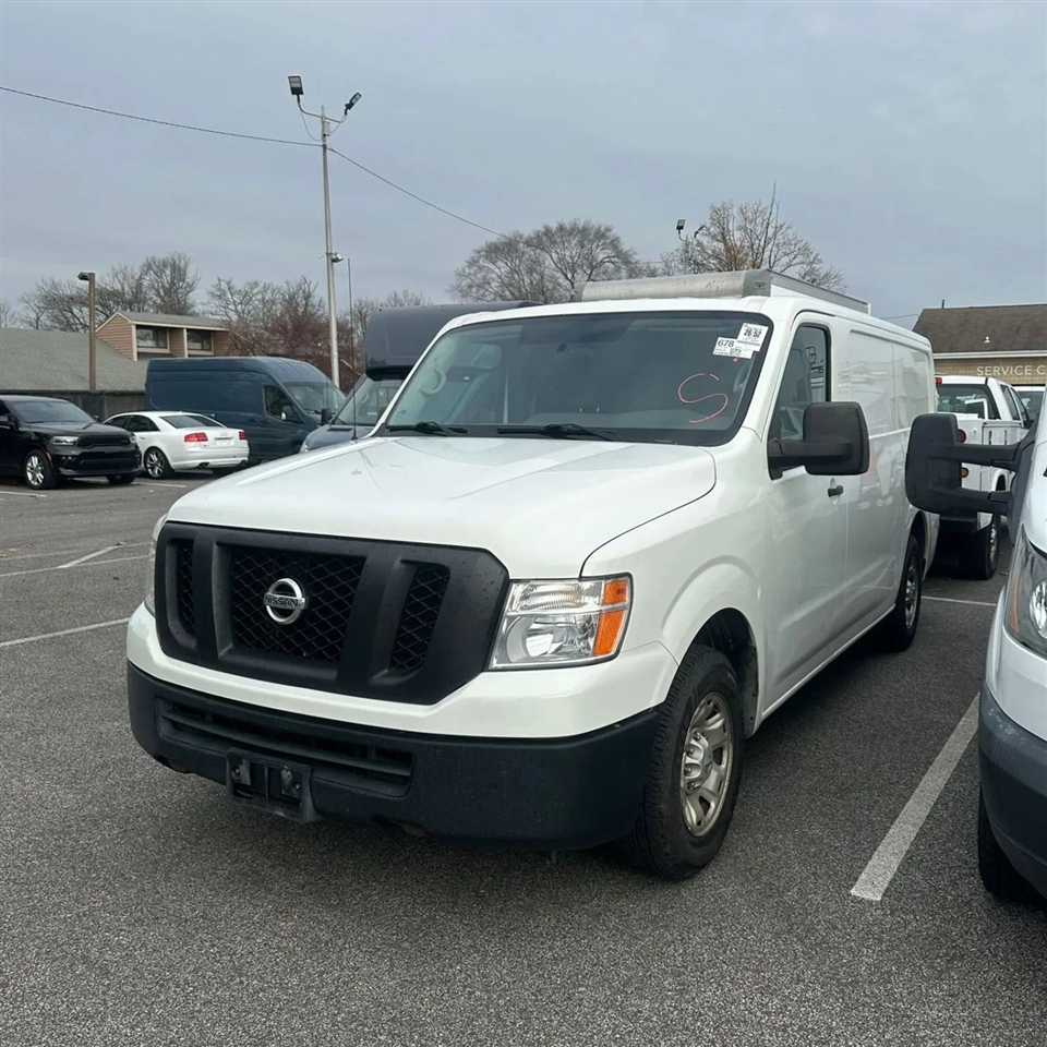 2018 Nissan NV Cargo SV's photo