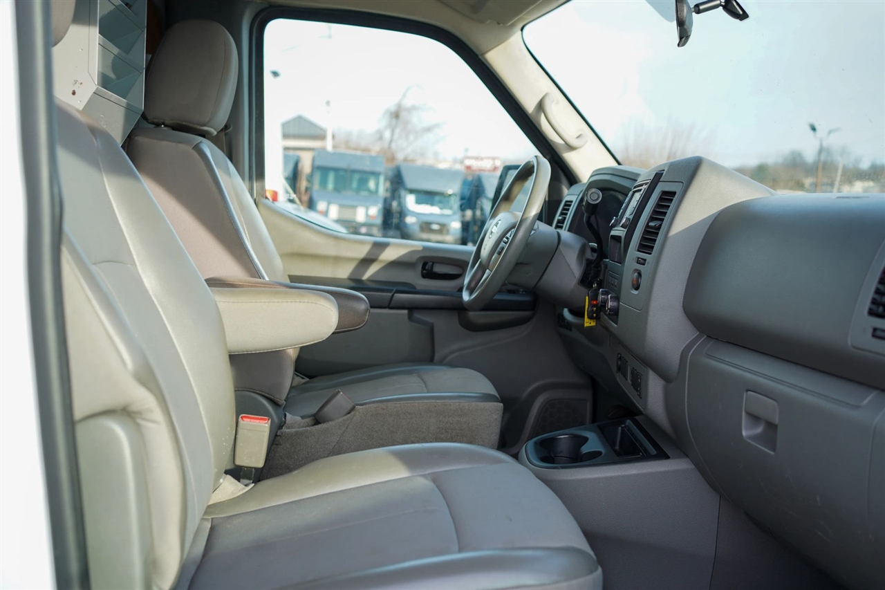 Nissan NV Cargo 1500 SV 2018