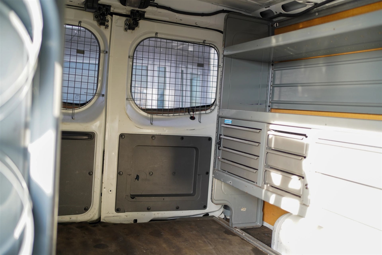 Nissan NV Cargo 1500 SV 2018