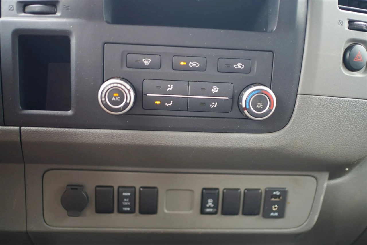 Nissan NV Cargo 2500 HD SV V6 High Roof 2019