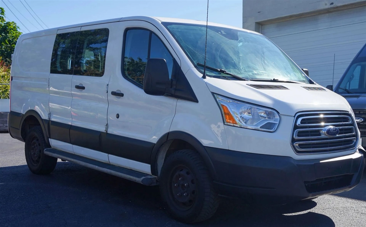 Ford Transit 250 Van Low Roof 60/40 Pass.130-in. WB 2019