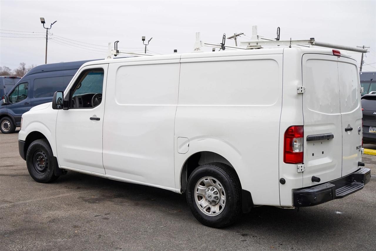 Nissan NV Cargo 2500 HD SV V6 2020