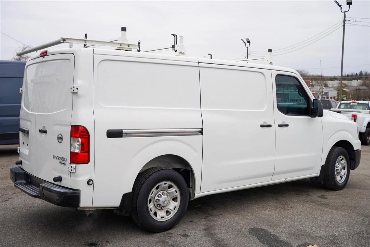 Nissan NV Cargo 2500 HD SV V6 2020