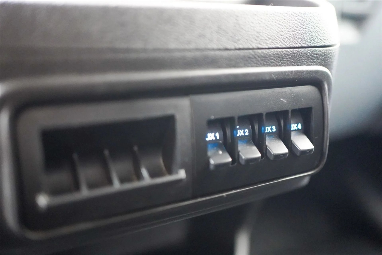 Ford Transit 150 Van Low Roof w/Sliding Pass. 130-in. WB 2019