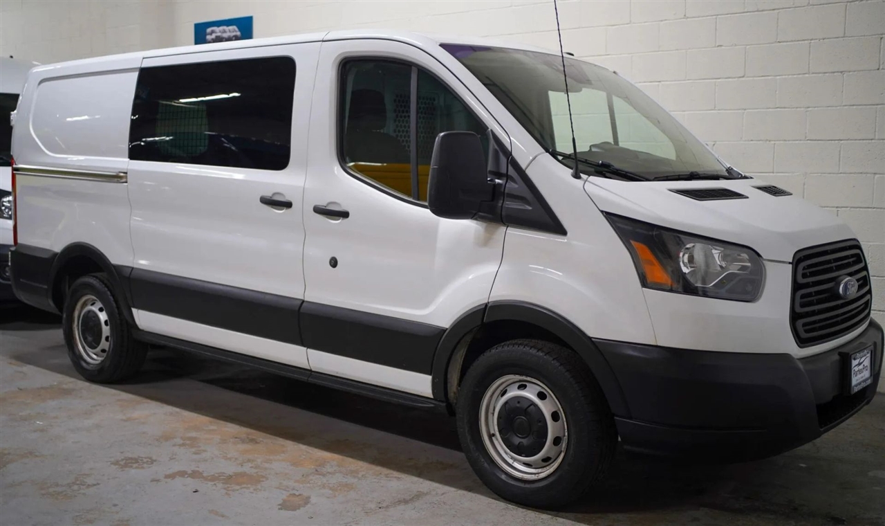 Ford Transit 150 Van Low Roof w/Sliding Pass. 130-in. WB 2019