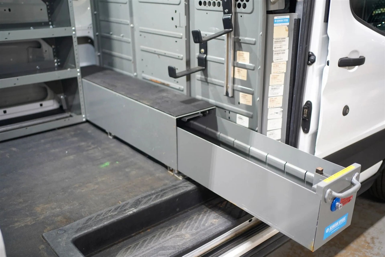 Ford Transit 150 Van Low Roof w/Sliding Pass. 130-in. WB 2019