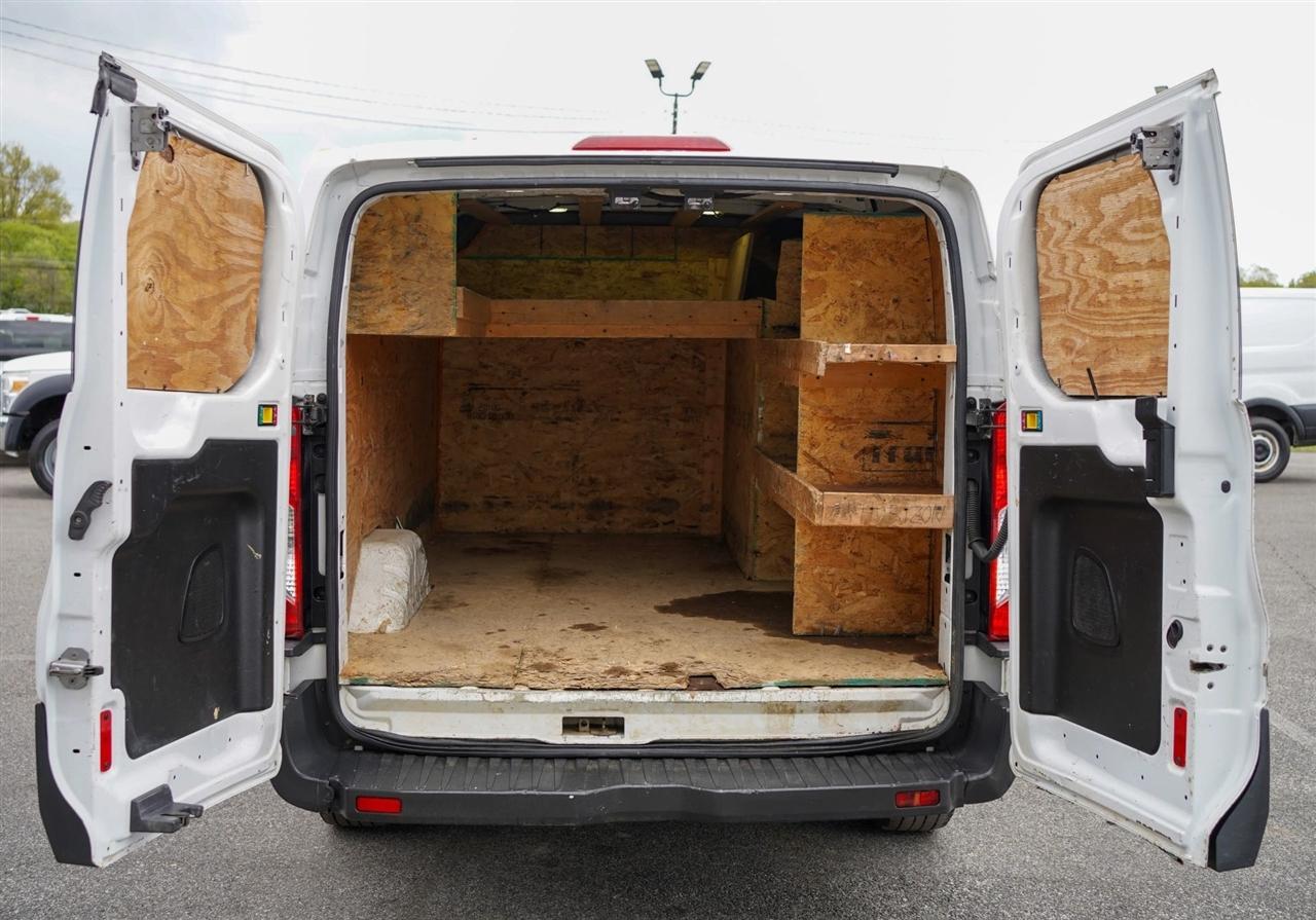 Ford Transit 250 Van Low Roof 60/40 Pass.130-in. WB 2018