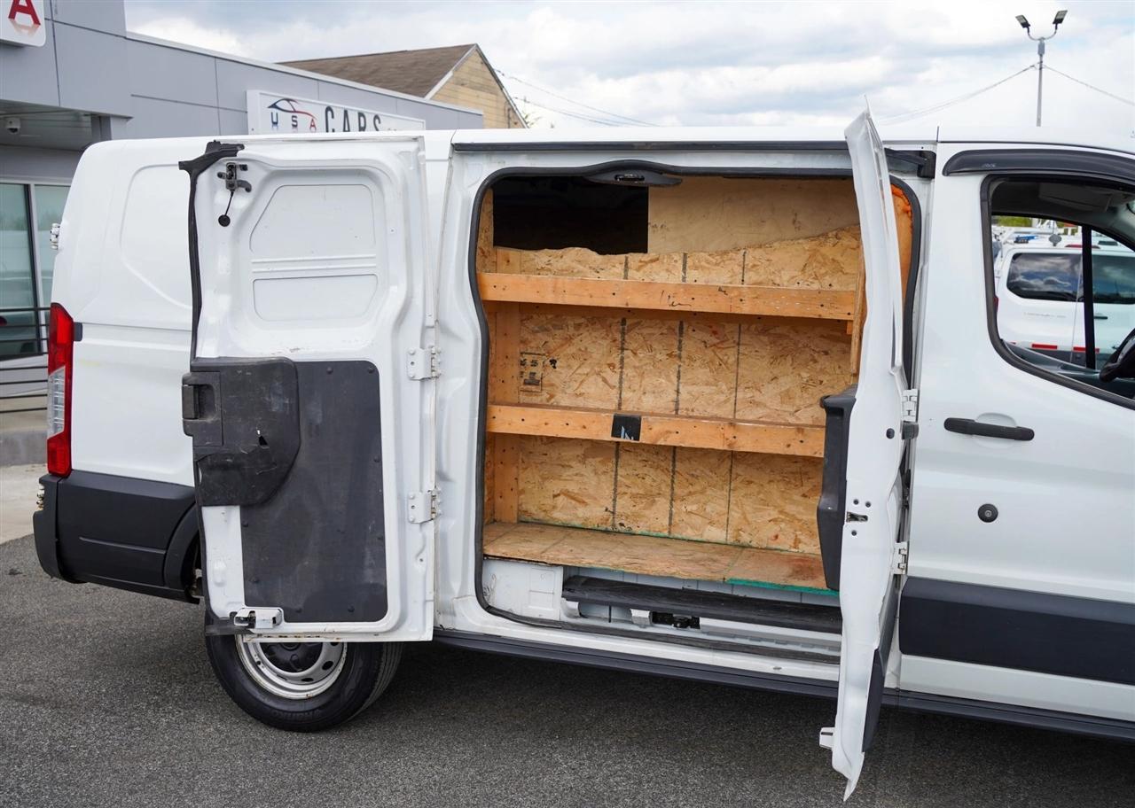 Ford Transit 250 Van Low Roof 60/40 Pass.130-in. WB 2018