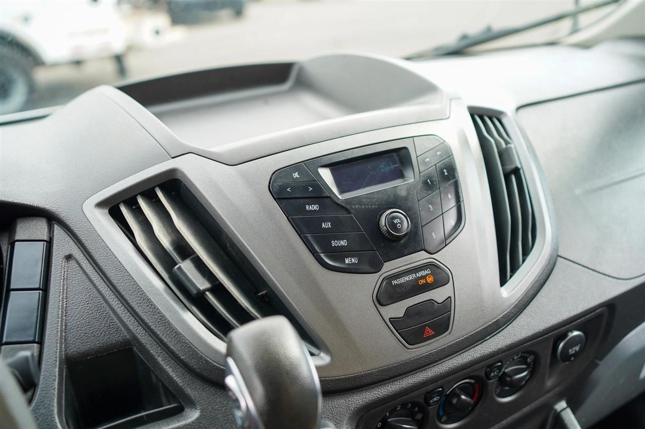 Ford Transit 250 Van Low Roof 60/40 Pass.130-in. WB 2018