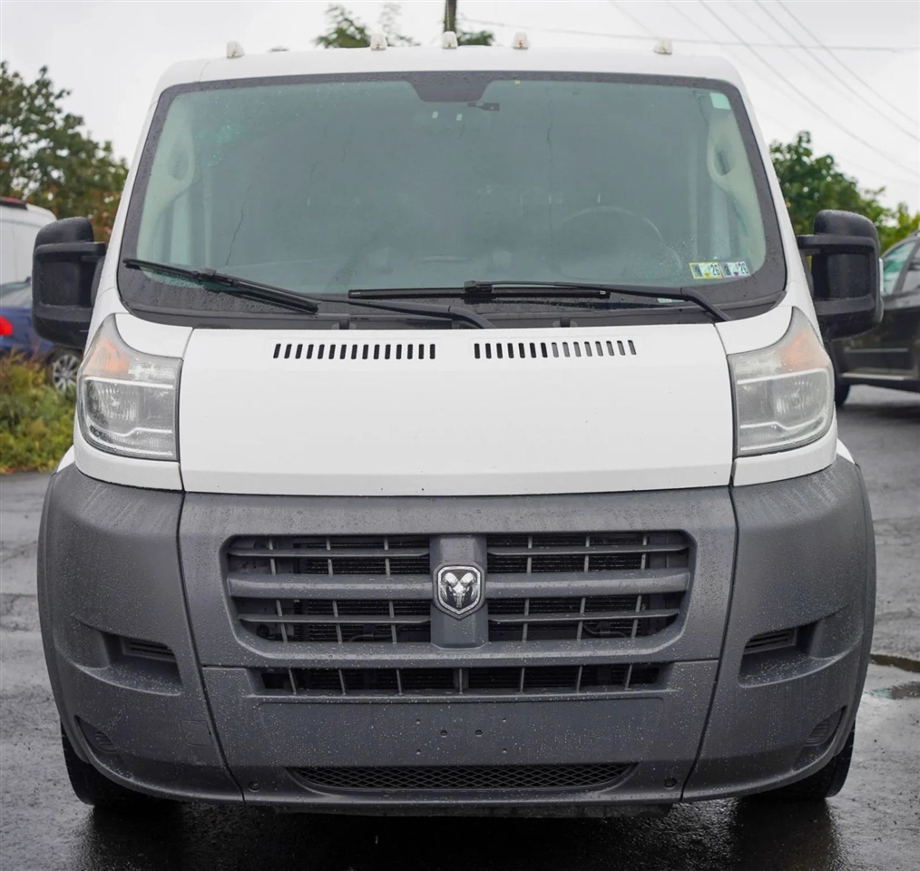 RAM Promaster 1500 Low Roof Tradesman 136-in. WB 2018