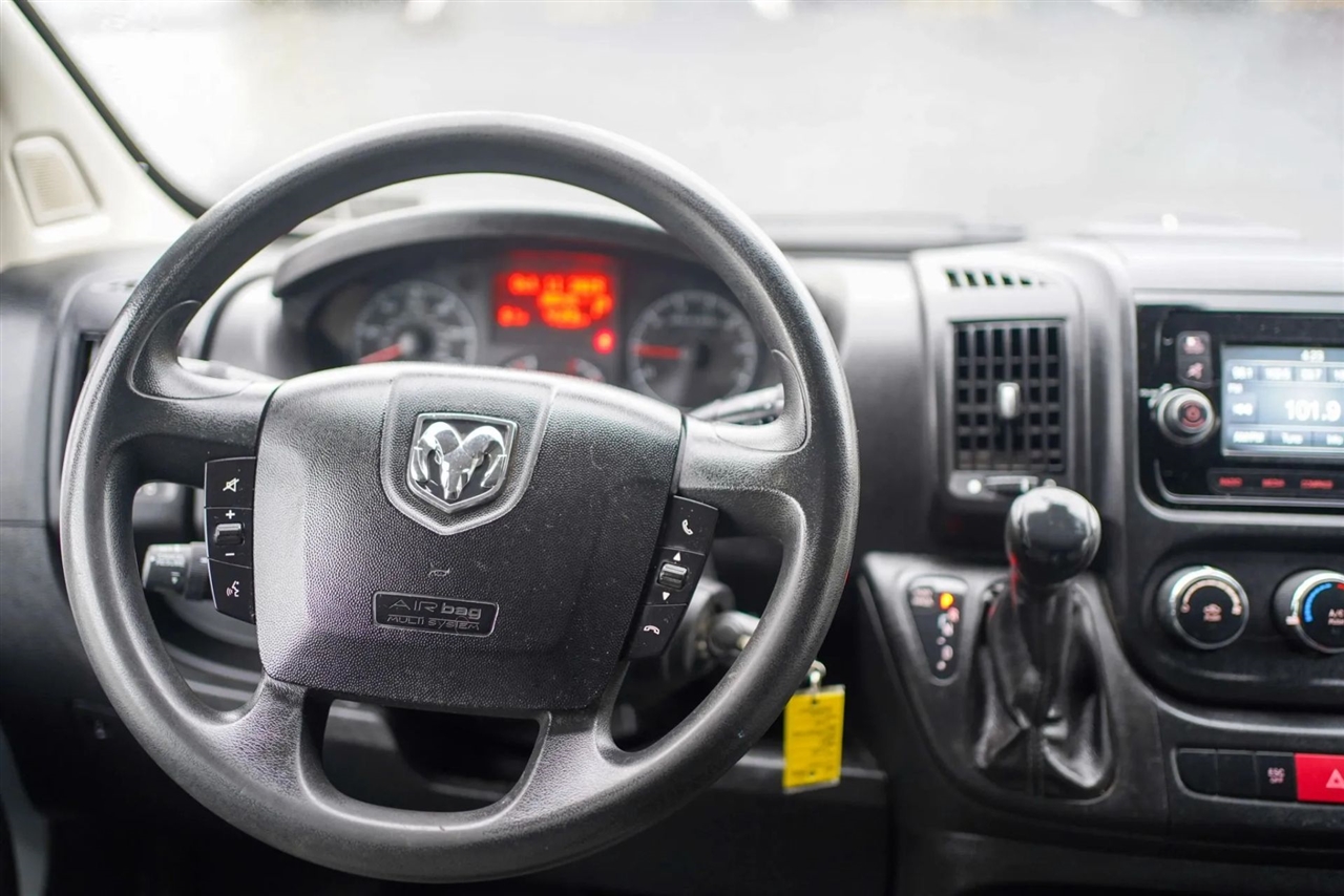 RAM Promaster 1500 Low Roof Tradesman 136-in. WB 2018