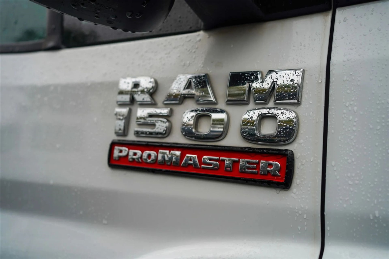 RAM Promaster 1500 Low Roof Tradesman 136-in. WB 2018