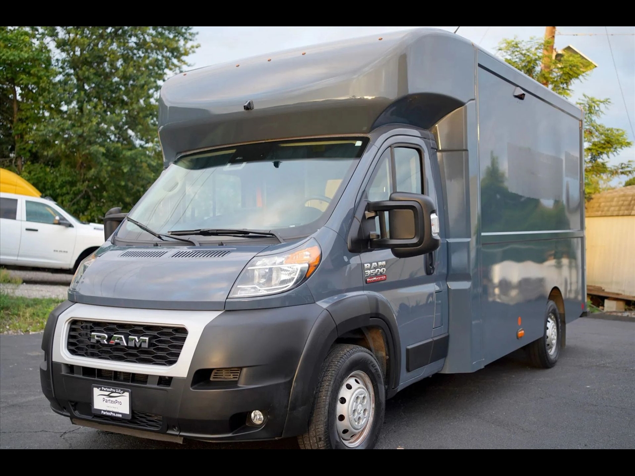 2022 RAM ProMaster Cutaway Base's photo