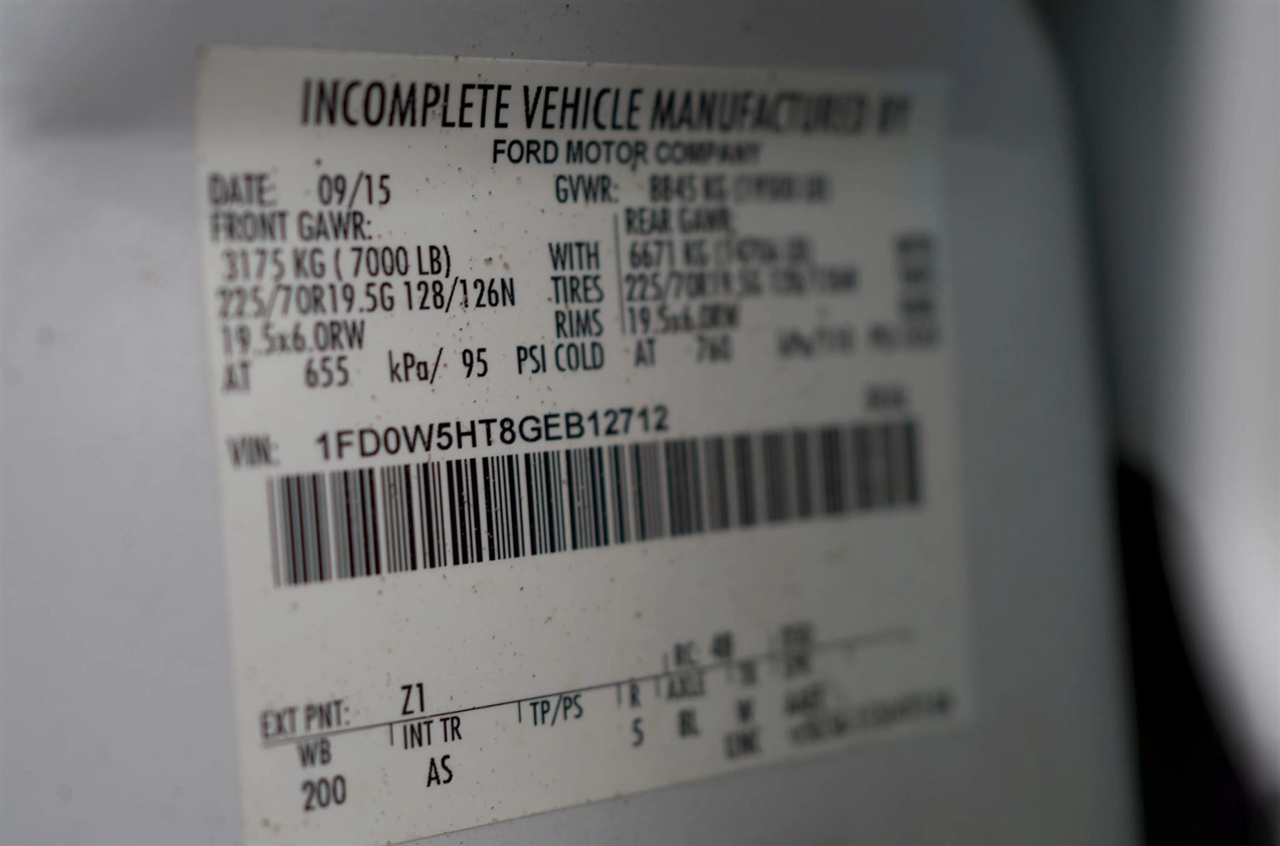 Ford F-550 Crew Cab DRW 4WD 2016