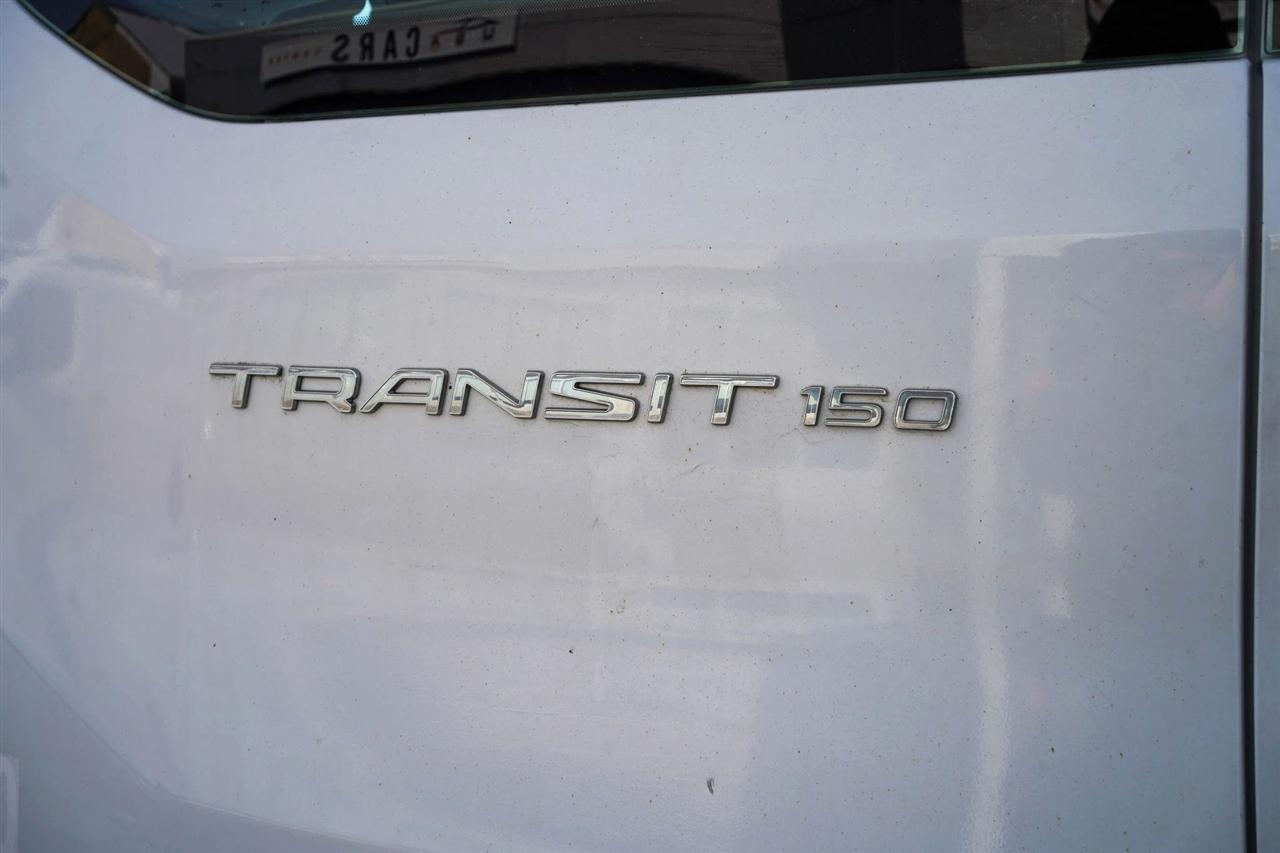 Ford Transit 150 Wagon Low Roof XL 60/40 Pass. 130-in. WB 2018