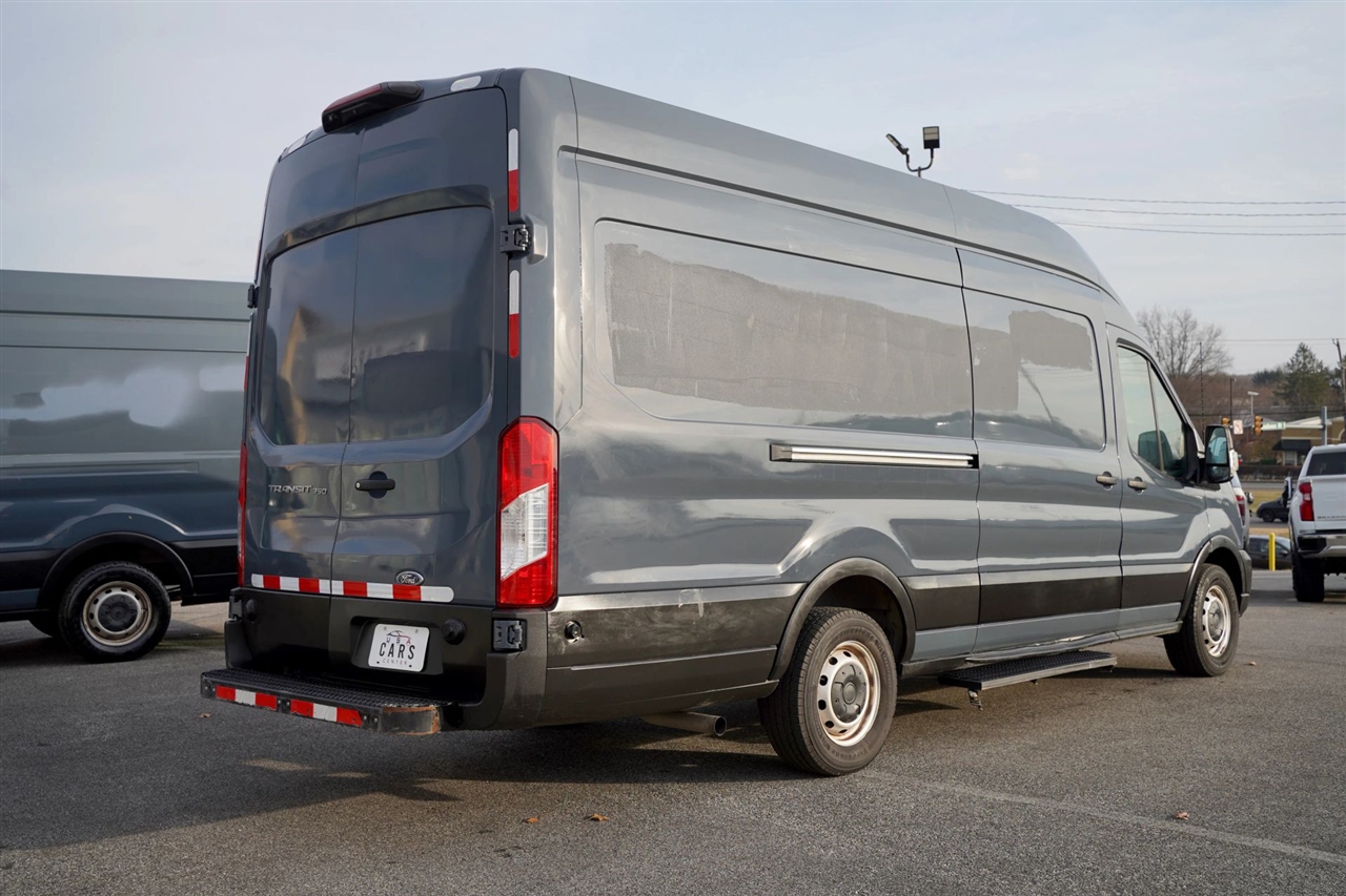 Ford Transit 250 Van High Roof w/Sliding Pass. 148-in. WB EL 2020