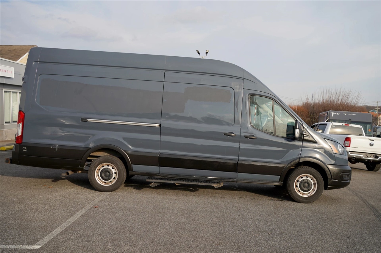 Ford Transit 250 Van High Roof w/Sliding Pass. 148-in. WB EL 2020