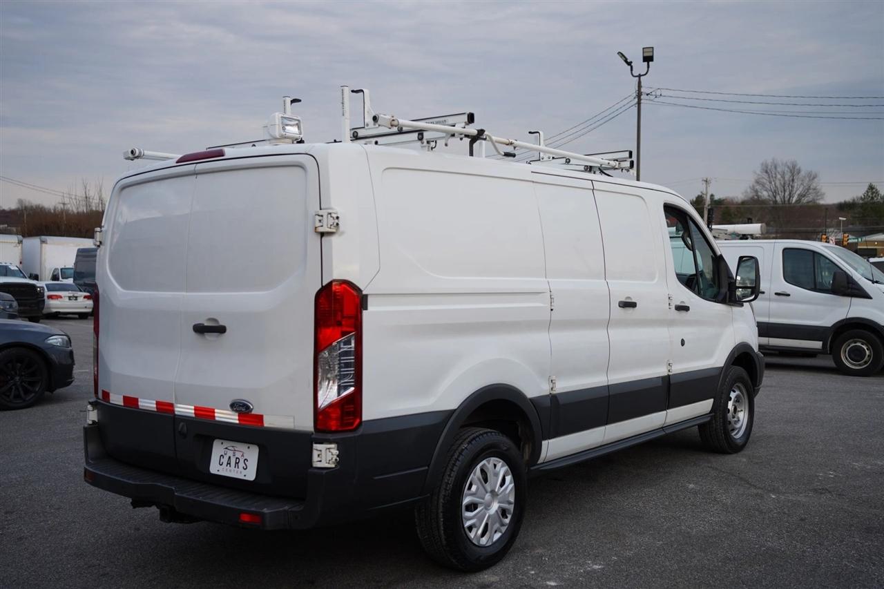 Ford Transit 250 Van Low Roof 60/40 Pass.130-in. WB 2016