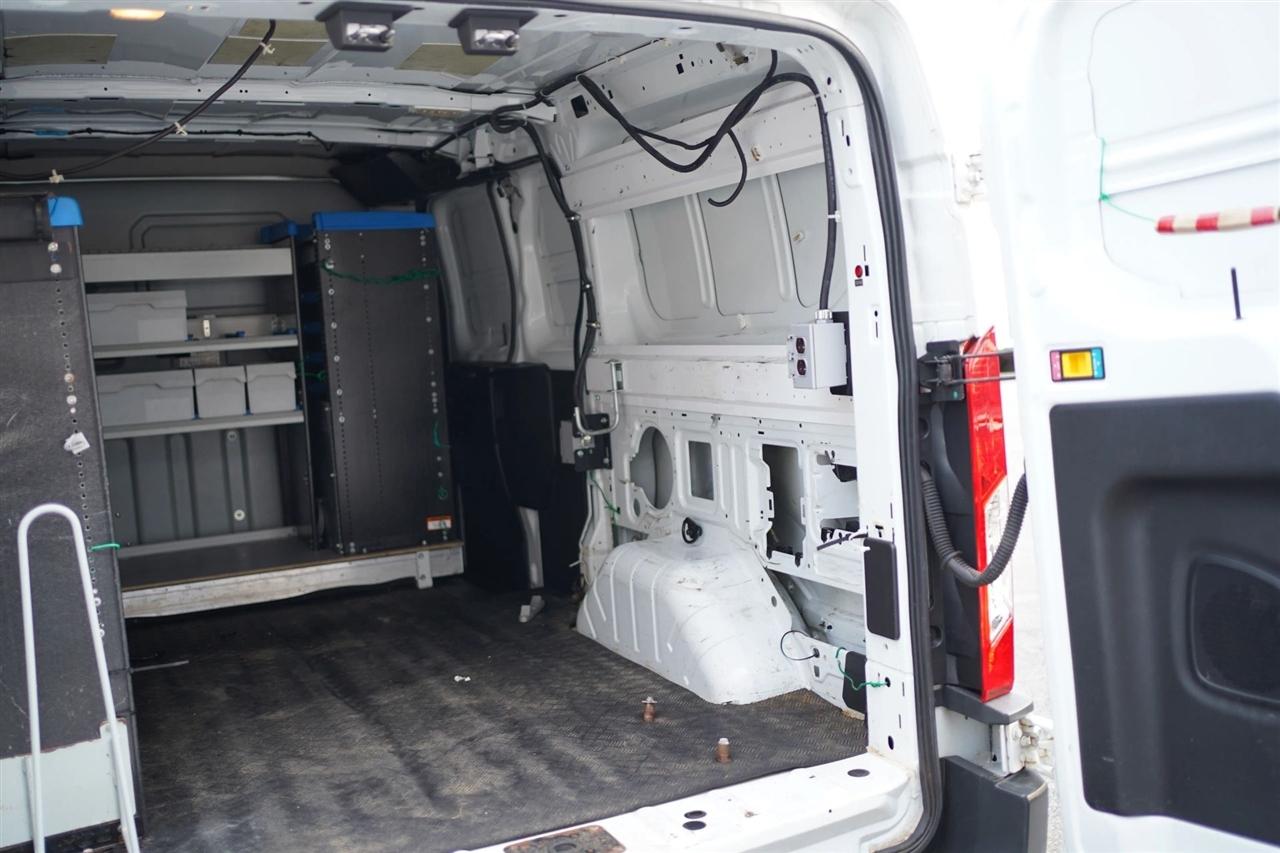 Ford Transit 250 Van Low Roof 60/40 Pass.130-in. WB 2016