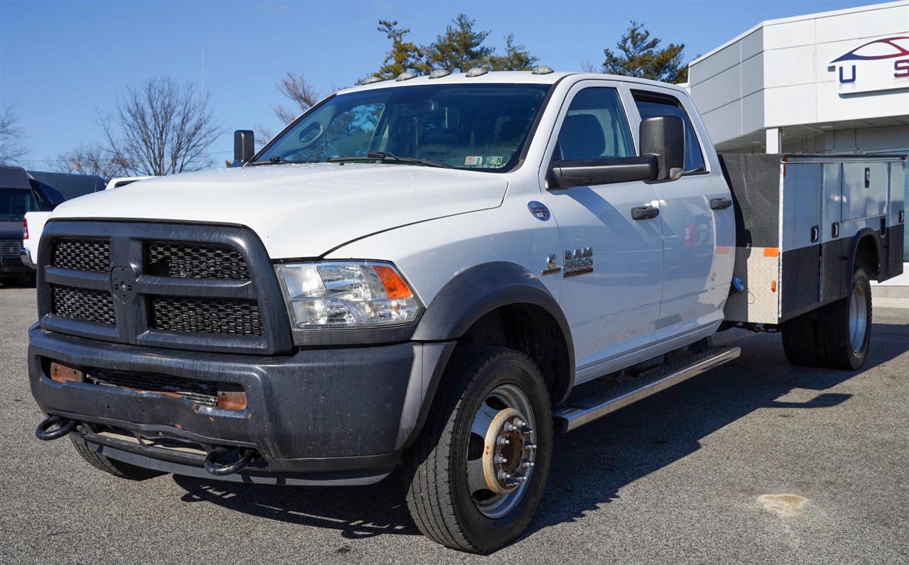 RAM 5500 Crew Cab LWB 4WD DRW 2018