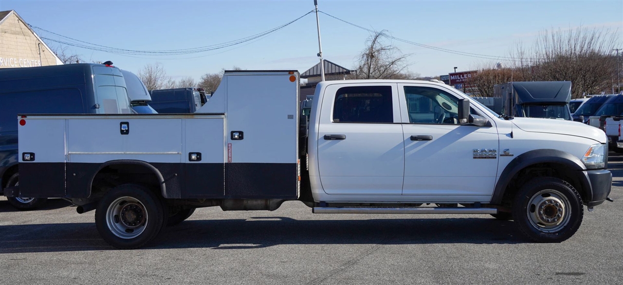 RAM 5500 Crew Cab LWB 4WD DRW 2018