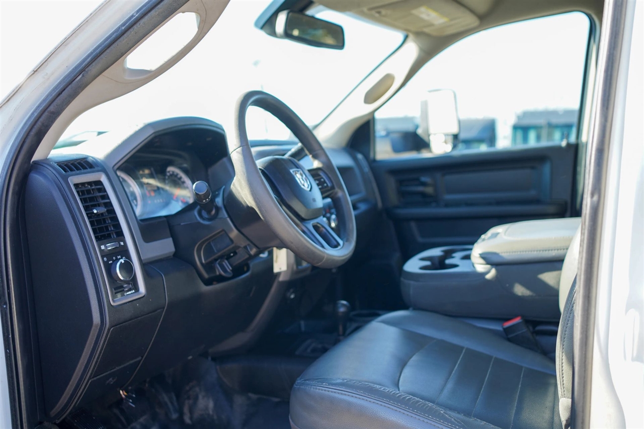 RAM 5500 Crew Cab LWB 4WD DRW 2018