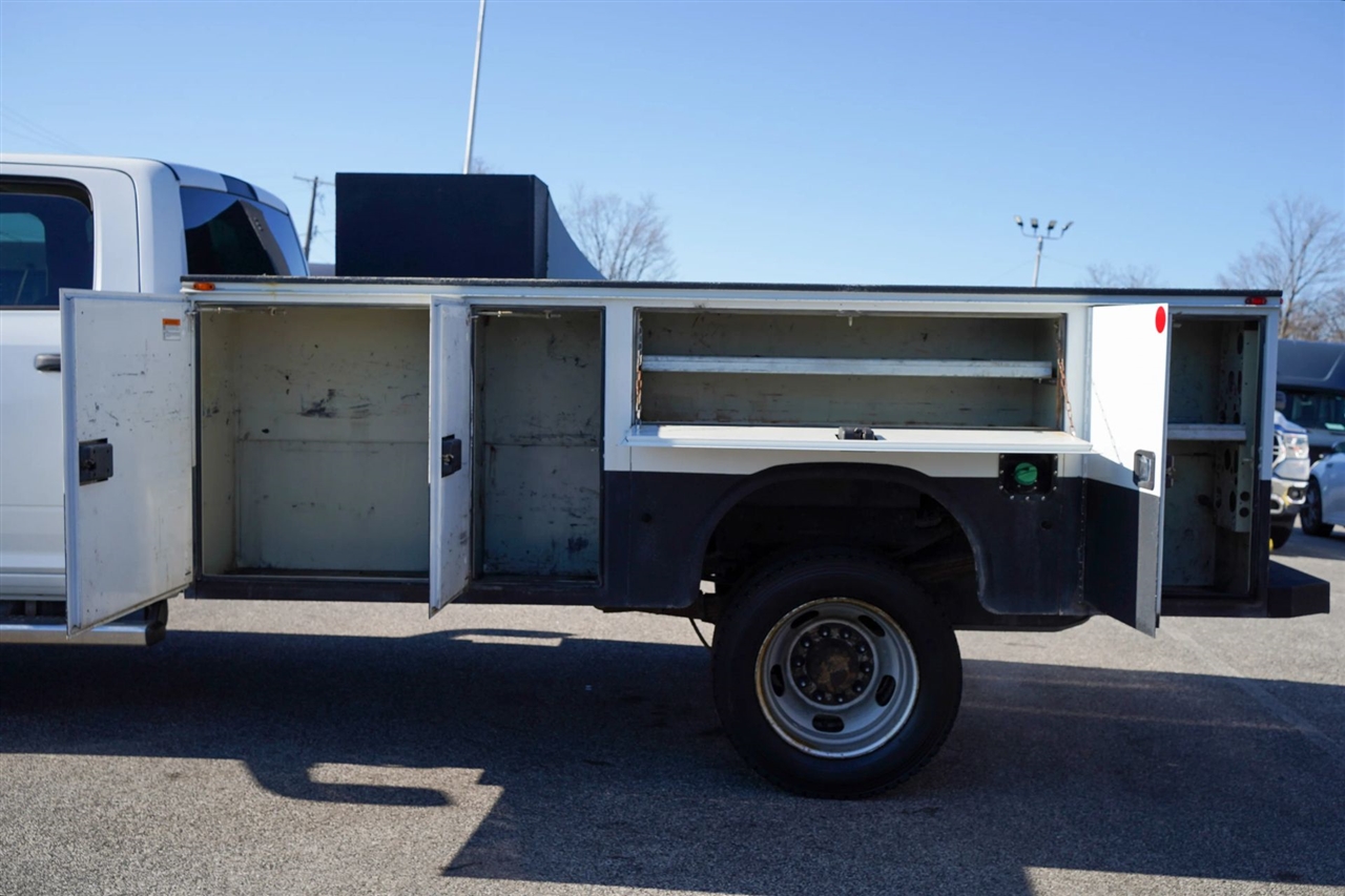 RAM 5500 Crew Cab LWB 4WD DRW 2018