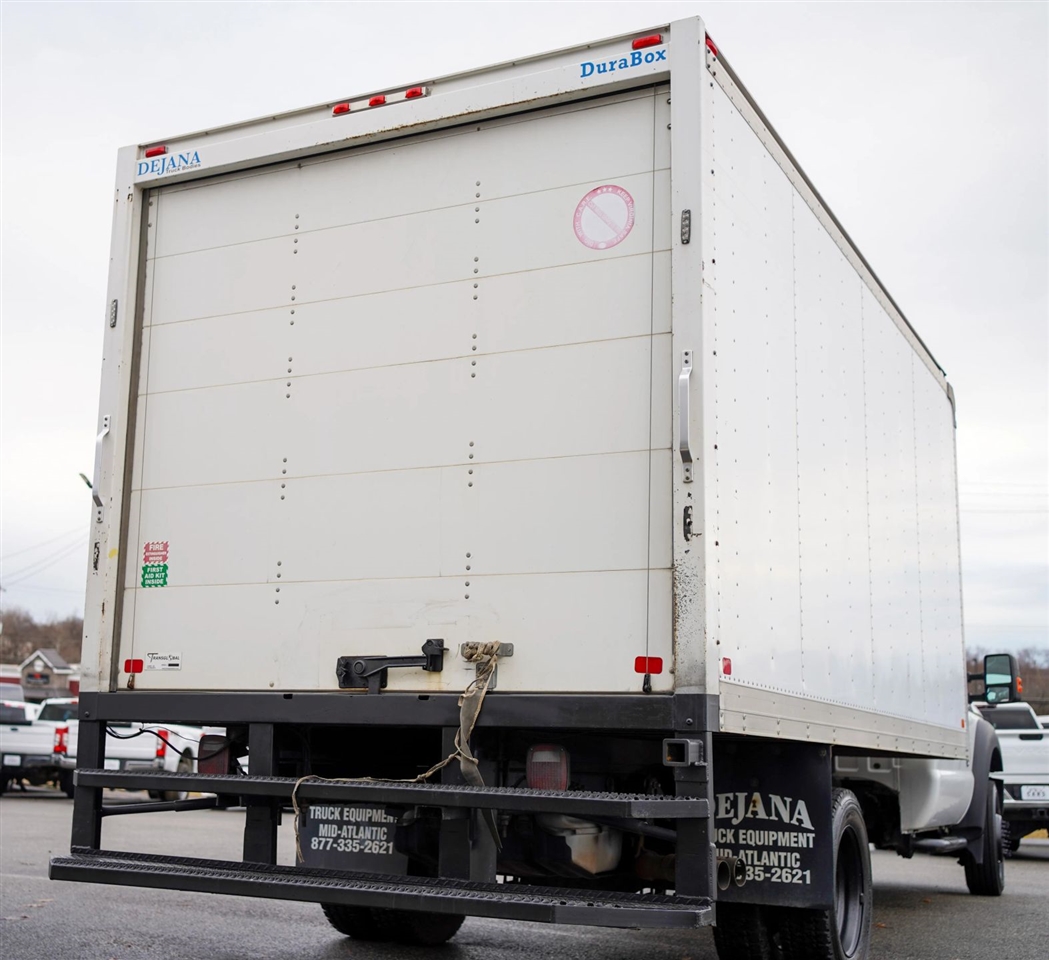 Ford F-550 Regular Cab DRW 2WD 2016