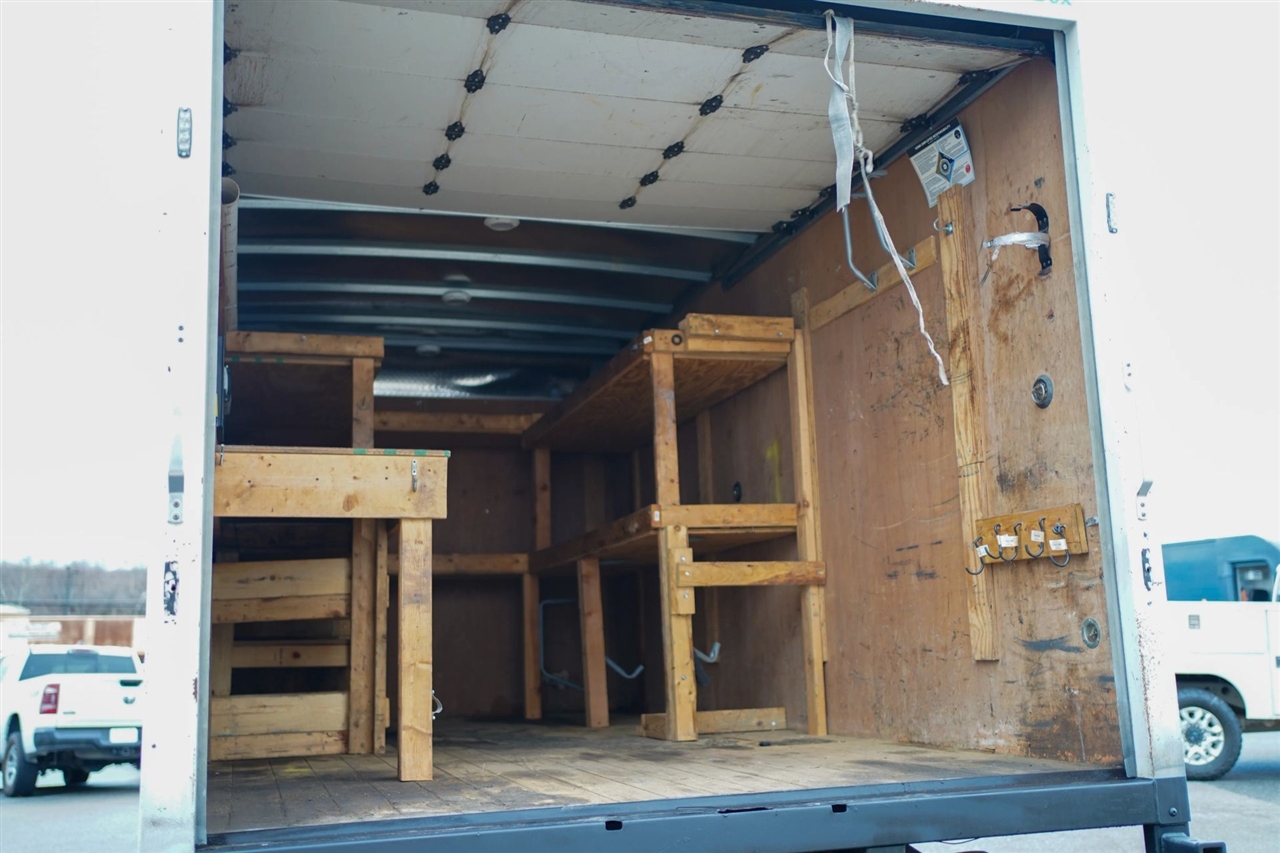 Ford F-550 Regular Cab DRW 2WD 2016