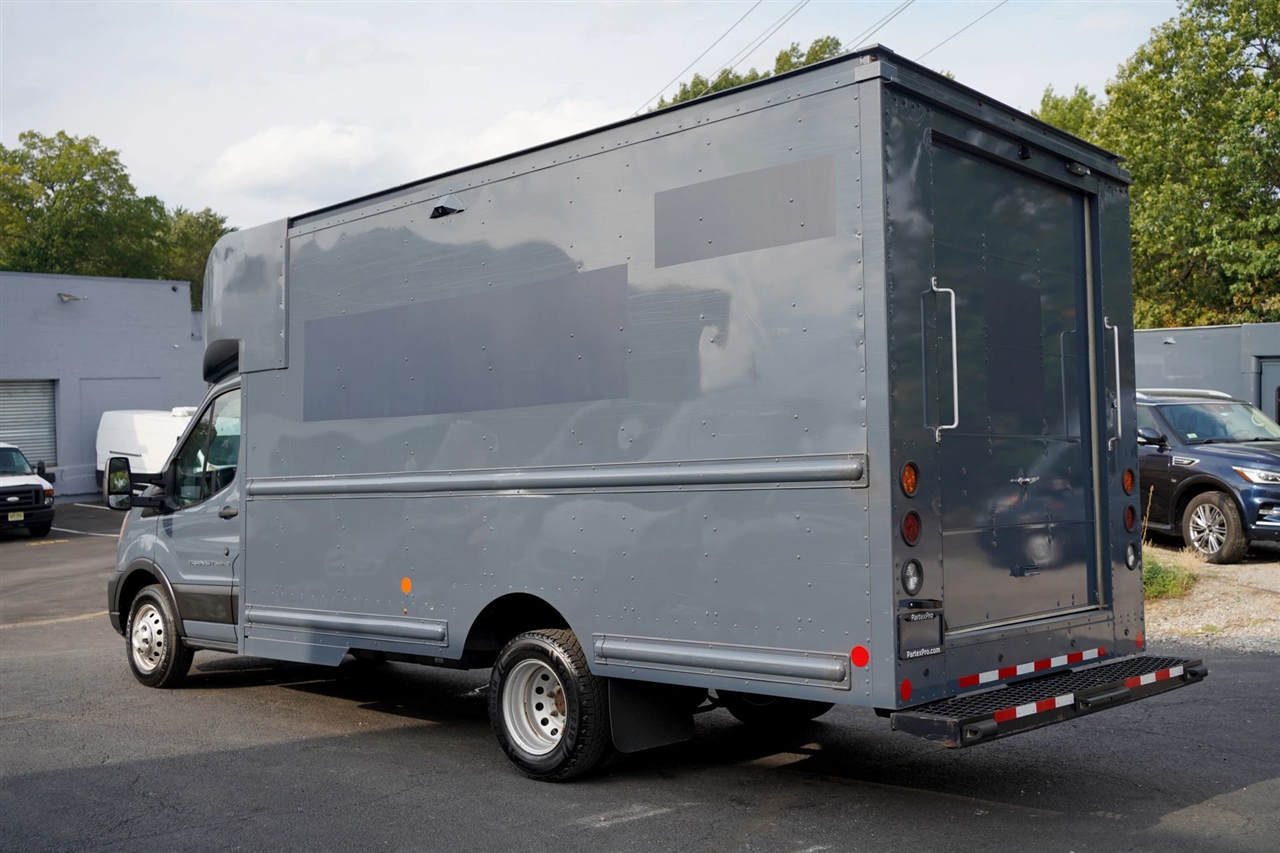 Ford Transit T-350 HD DRW 2021