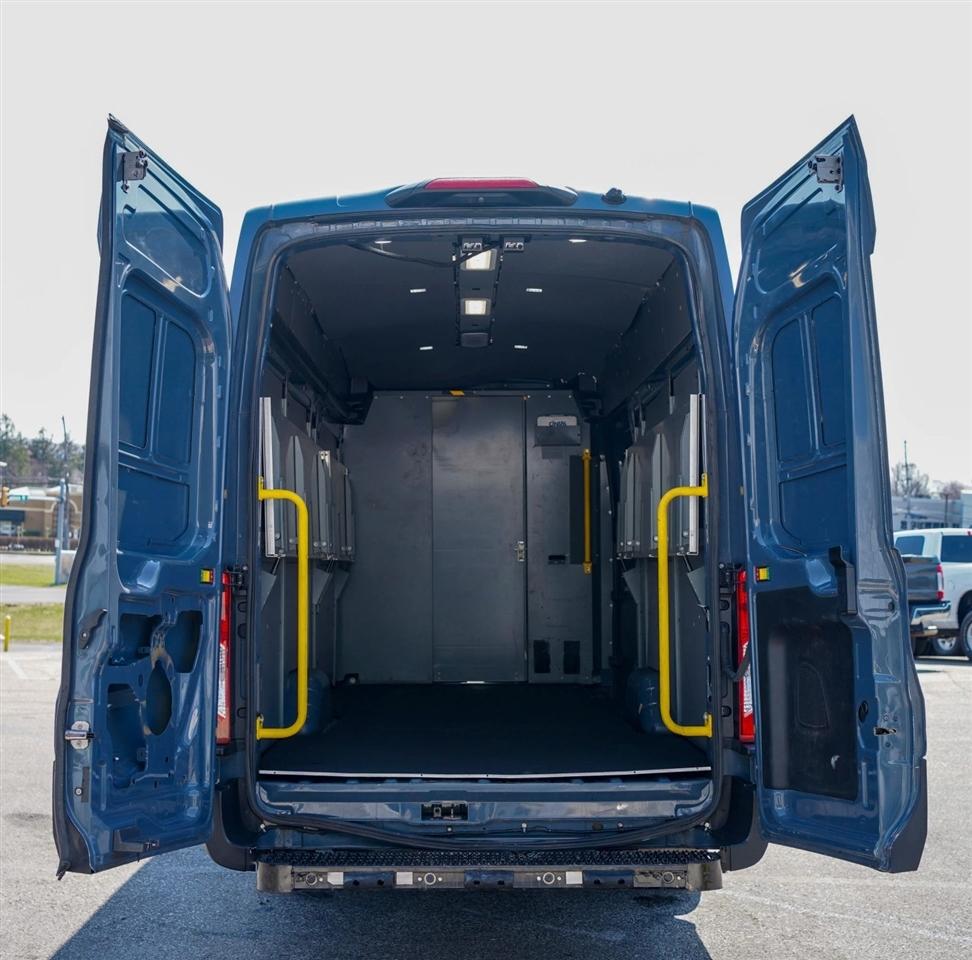 Ford Transit 250 Van High Roof w/Sliding Pass. 148-in. WB EL 2020